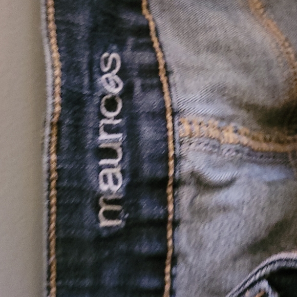 Jeans - Picture 3 of 4